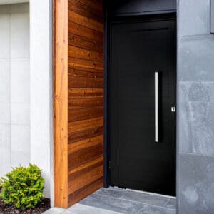 Porta de giro Nobre Black - Lambri com puxador reto