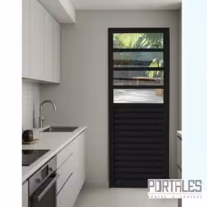 Porta de giro Classic Black - Mista 04 vidros